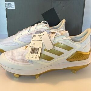 Adidas Adizero Purehustle Women’s Softball Cleats. Size 11.